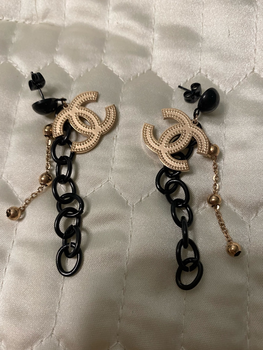 ChaneI. Black and Rose Gold-Tone Earrings with Dangle Chain and Logo